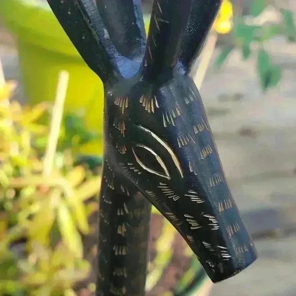 Big Giraffe Figure Decor Brass Tall 19" IN Black / Gold  Tone Leaves Stand - Picture 11 of 13